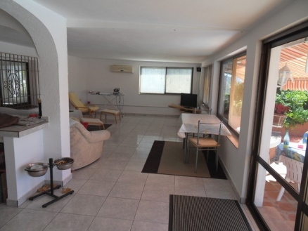 Villa&nbsp;with&nbsp;4&nbsp;bedroom&nbsp;in&nbsp;town,&nbsp;Spain&nbsp;176263