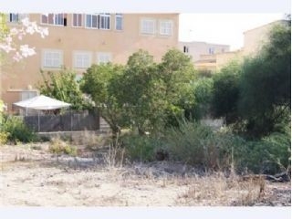 Land&nbsp;with&nbsp;bedroom&nbsp;in&nbsp;town&nbsp;177008