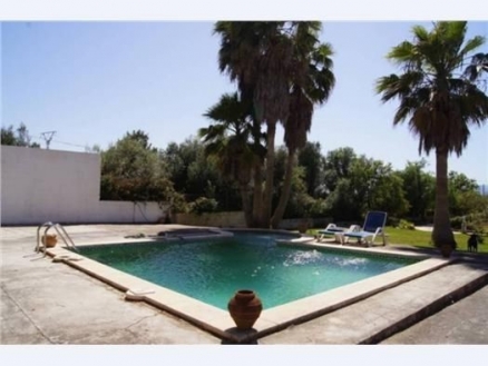Muro&nbsp;property:&nbsp;Land&nbsp;with&nbsp;4&nbsp;bedroom&nbsp;in&nbsp;Muro,&nbsp;Spain&nbsp;177026