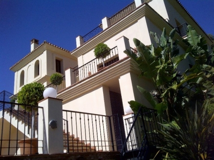 Benahavis&nbsp;property:&nbsp;Villa&nbsp;for&nbsp;sale&nbsp;in&nbsp;Benahavis&nbsp;177344