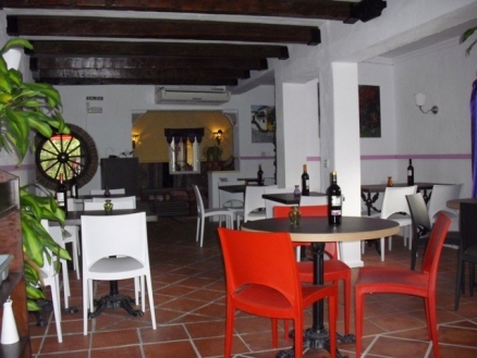 San&nbsp;Pedro&nbsp;de&nbsp;Alcantara&nbsp;property:&nbsp;Malaga&nbsp;property&nbsp;|&nbsp;bedroom&nbsp;Commercial&nbsp;177553