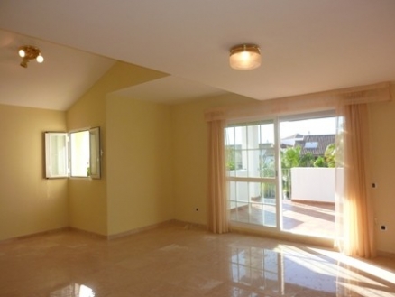 Bahia&nbsp;De&nbsp;Marbella&nbsp;property:&nbsp;Apartment&nbsp;for&nbsp;sale&nbsp;in&nbsp;Bahia&nbsp;De&nbsp;Marbella,&nbsp;Malaga&nbsp;177718