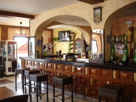 Commercial&nbsp;for&nbsp;sale&nbsp;in&nbsp;town,&nbsp;Spain&nbsp;177806