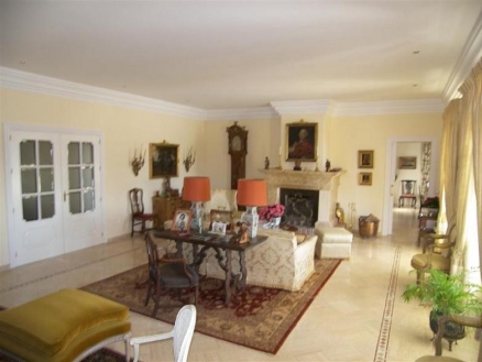 Benahavis&nbsp;property:&nbsp;Malaga&nbsp;property&nbsp;|&nbsp;3&nbsp;bedroom&nbsp;Villa&nbsp;177889