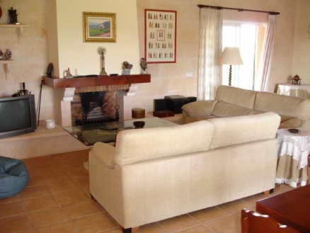 Villa&nbsp;with&nbsp;4&nbsp;bedroom&nbsp;in&nbsp;town&nbsp;177925