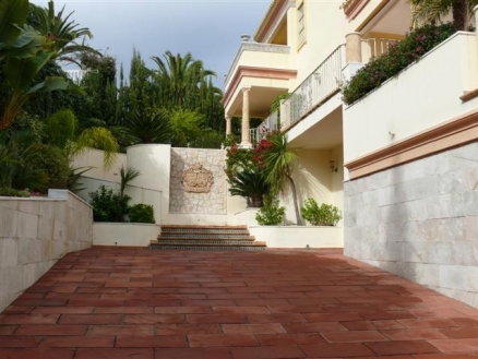 La&nbsp;Cala&nbsp;De&nbsp;Mijas&nbsp;property:&nbsp;Malaga&nbsp;property&nbsp;|&nbsp;6&nbsp;bedroom&nbsp;Villa&nbsp;178066