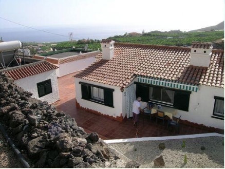 Villa&nbsp;for&nbsp;sale&nbsp;in&nbsp;town,&nbsp;Spain&nbsp;178426