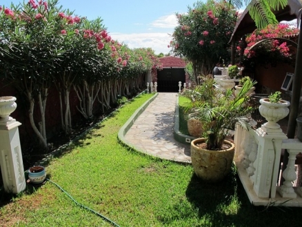 Villa&nbsp;for&nbsp;sale&nbsp;in&nbsp;town&nbsp;178449