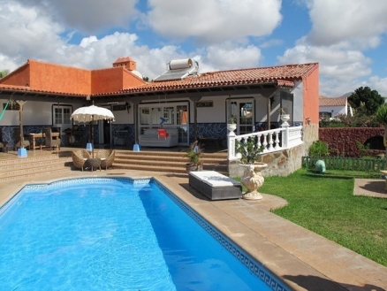 Villa&nbsp;with&nbsp;5&nbsp;bedroom&nbsp;in&nbsp;town&nbsp;178449