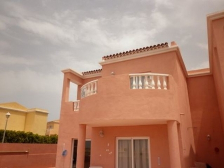 Townhome&nbsp;with&nbsp;2&nbsp;bedroom&nbsp;in&nbsp;town&nbsp;178504