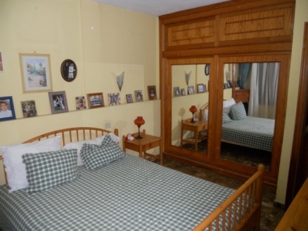 Apartment&nbsp;with&nbsp;3&nbsp;bedroom&nbsp;in&nbsp;town,&nbsp;Spain&nbsp;178525