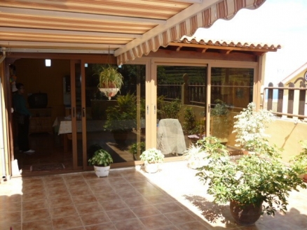Villa&nbsp;for&nbsp;sale&nbsp;in&nbsp;town,&nbsp;Spain&nbsp;178544