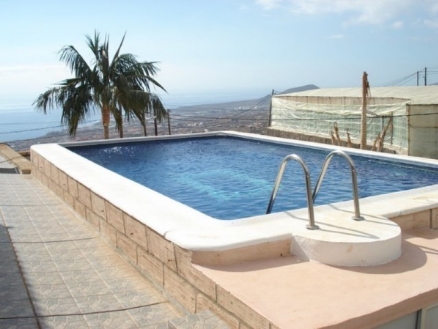 Villa&nbsp;for&nbsp;sale&nbsp;in&nbsp;town&nbsp;178556