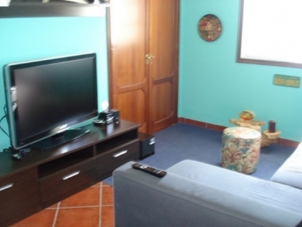 Villa&nbsp;with&nbsp;4&nbsp;bedroom&nbsp;in&nbsp;town,&nbsp;Spain&nbsp;178556