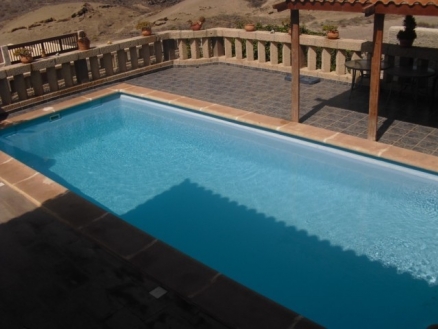 Villa&nbsp;for&nbsp;sale&nbsp;in&nbsp;town,&nbsp;Spain&nbsp;178663