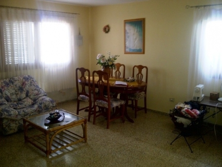 Villa&nbsp;with&nbsp;3&nbsp;bedroom&nbsp;in&nbsp;town,&nbsp;Spain&nbsp;178664