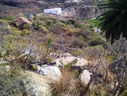 Land&nbsp;with&nbsp;bedroom&nbsp;in&nbsp;town&nbsp;178671