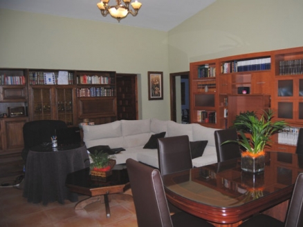 &nbsp;4&nbsp;bedroom&nbsp;Villa&nbsp;179047