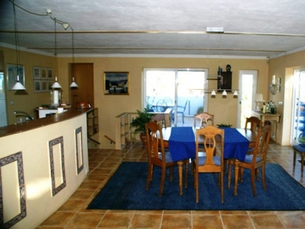 Benajarafe&nbsp;property:&nbsp;Malaga&nbsp;property&nbsp;|&nbsp;3&nbsp;bedroom&nbsp;Villa&nbsp;179057