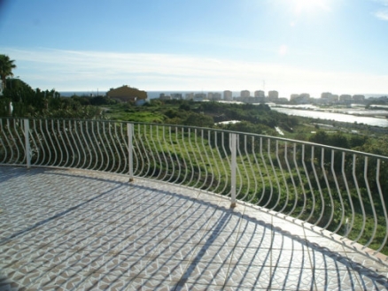 Villa&nbsp;for&nbsp;sale&nbsp;in&nbsp;town,&nbsp;Spain&nbsp;180905