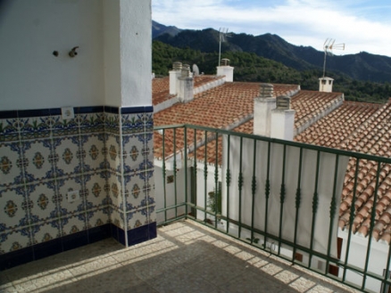 Townhome&nbsp;with&nbsp;3&nbsp;bedroom&nbsp;in&nbsp;town,&nbsp;Spain&nbsp;180913