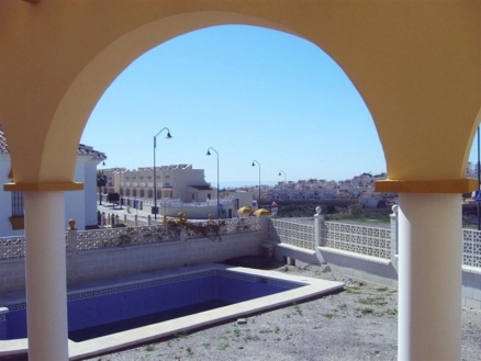 Villa&nbsp;for&nbsp;sale&nbsp;in&nbsp;town,&nbsp;Spain&nbsp;180938