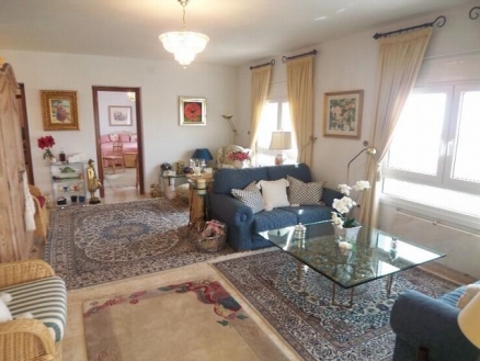 Apartment&nbsp;for&nbsp;sale&nbsp;in&nbsp;town,&nbsp;Spain&nbsp;180940