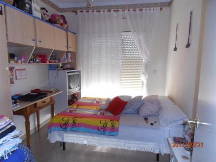 Apartment&nbsp;with&nbsp;4&nbsp;bedroom&nbsp;in&nbsp;town,&nbsp;Spain&nbsp;180941