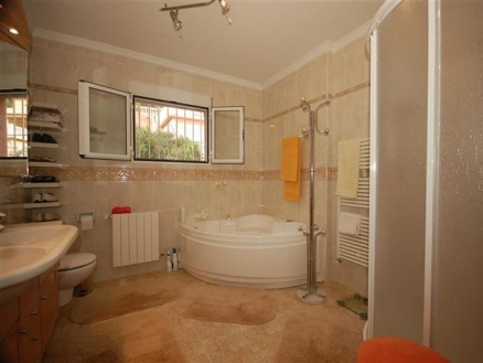 Adsubia&nbsp;property:&nbsp;Alicante&nbsp;property&nbsp;|&nbsp;5&nbsp;bedroom&nbsp;Villa&nbsp;180978