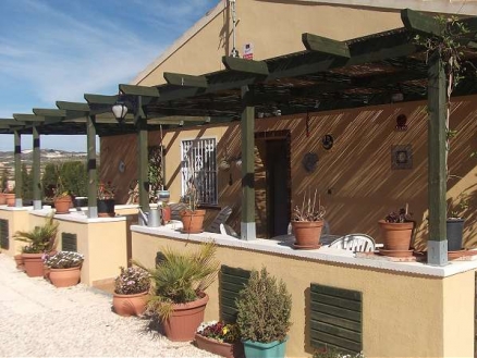 Villa for sale in town,  183474