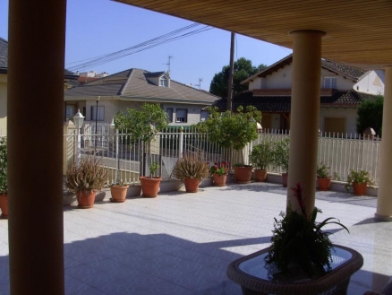 Villa for sale in town,  184961