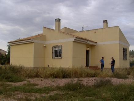 Villa&nbsp;for&nbsp;sale&nbsp;in&nbsp;town&nbsp;184965