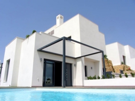 Villa for sale in town 184985