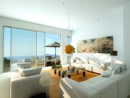 Villa for sale in town, Spain 184989