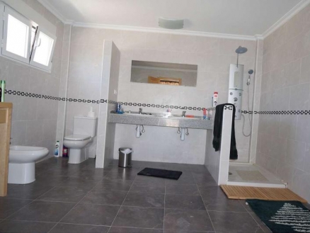 town, Spain | Villa for sale 185007