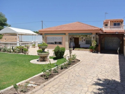 Villa for sale in town,  185014