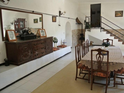 House with 7 bedroom in town, Spain 185033