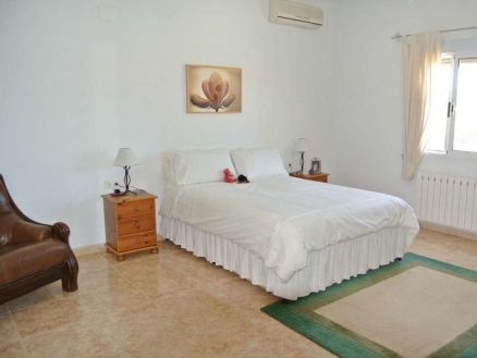  3 bedroom Villa 185034