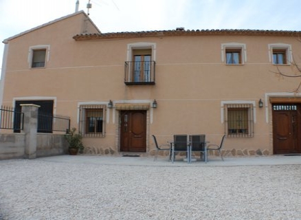House for sale in town, Spain 185068