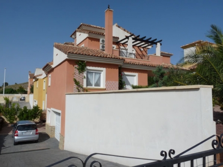 town Villa 185080