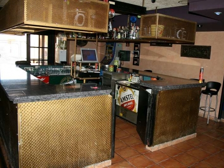 Commercial for sale 185084