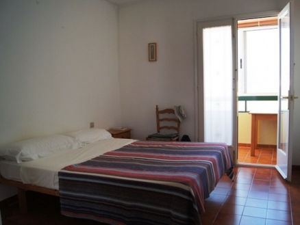 Apartment for sale in town,  185411