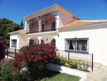 Benajarafe&nbsp;property:&nbsp;Villa&nbsp;for&nbsp;sale&nbsp;in&nbsp;Benajarafe,&nbsp;Spain&nbsp;185621