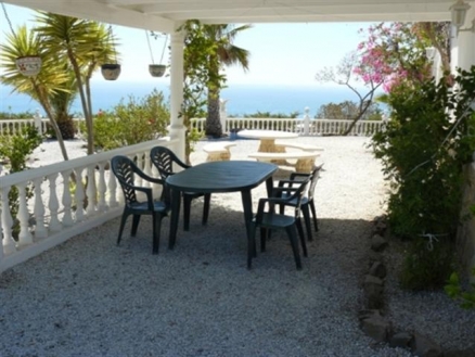 Villa&nbsp;with&nbsp;3&nbsp;bedroom&nbsp;in&nbsp;town&nbsp;185642