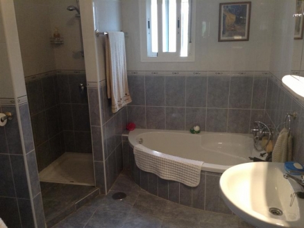 Villa&nbsp;for&nbsp;sale&nbsp;in&nbsp;town,&nbsp;&nbsp;185654