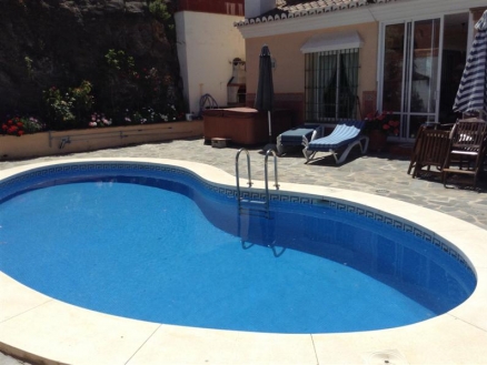 Villa&nbsp;for&nbsp;sale&nbsp;in&nbsp;town&nbsp;185658