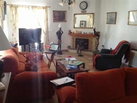 Villa&nbsp;with&nbsp;5&nbsp;bedroom&nbsp;in&nbsp;town&nbsp;185658