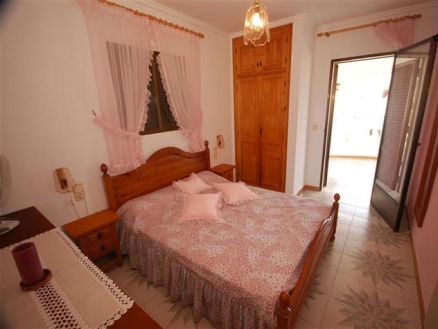 Villa for sale in town, Alicante 185666