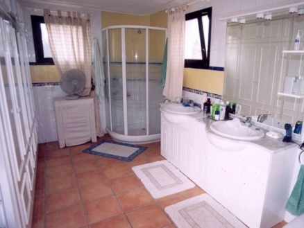 Estepona property: Malaga property | 6 bedroom Villa 185879