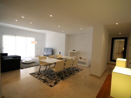 Elviria property: Apartment with 3 bedroom in Elviria 185899